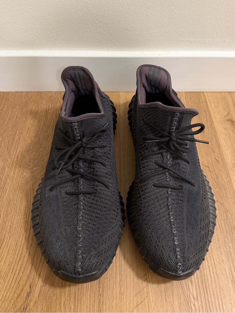Adidas Yeezy Boost 350 V2 in black